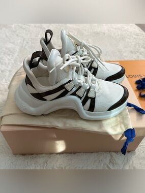 Louis Vuitton Archlight
Sneaker White Brown women sneaker